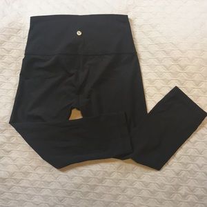 Lululemon Crop High Waisted Leggings!
